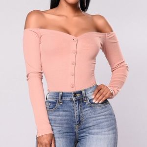 Fashion nova Off the shoulder body suit